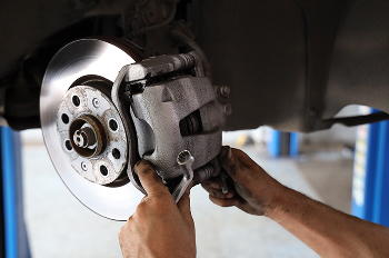 Brake Pads | Discovery Automotive